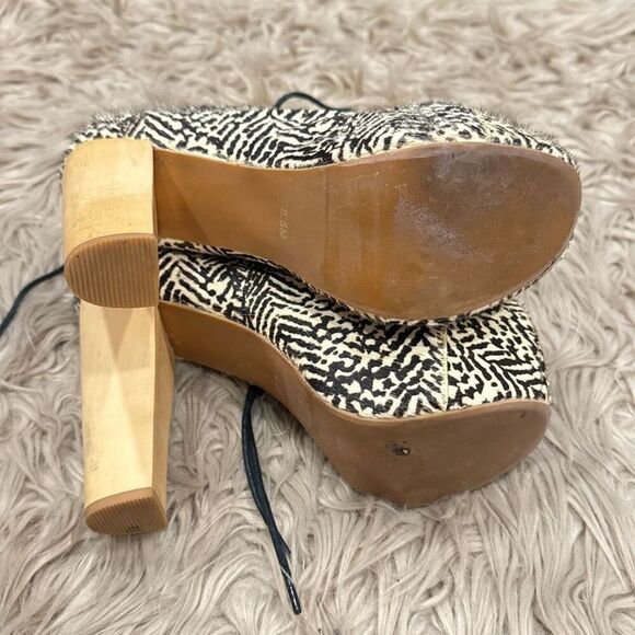 Jeffrey Campbell Lita Platform Fur Booties size 5.5 - Picture 9 of 9